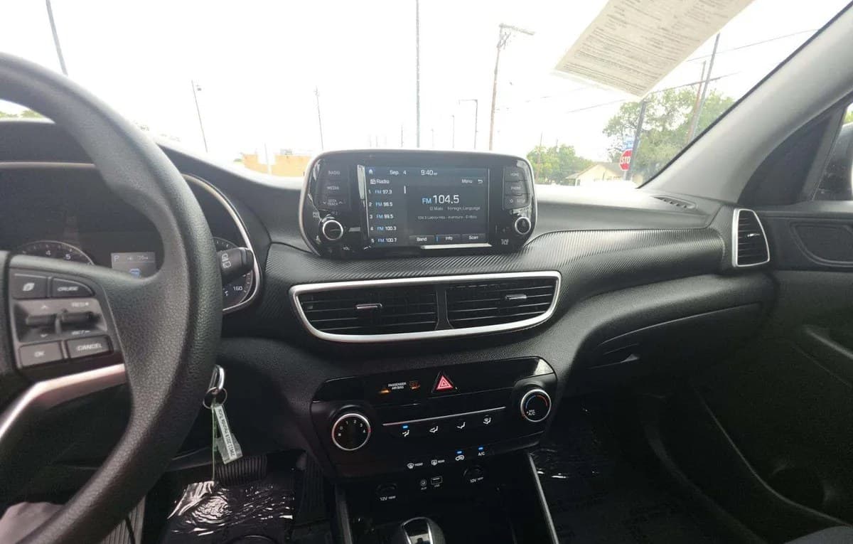 2019 HYUNDAI TUCSON SE 7