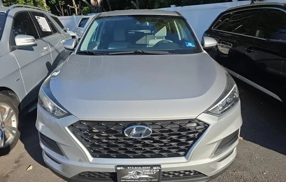 2020 HYUNDAI TUCSON SE 3
