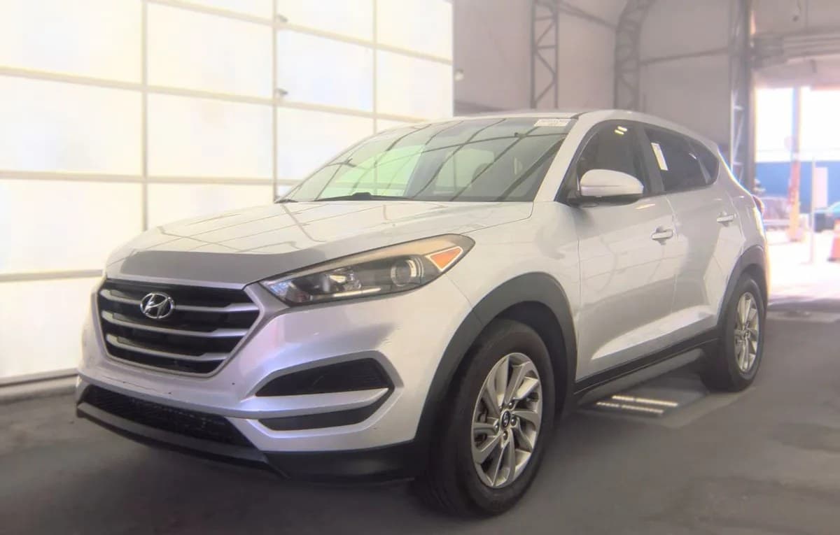 2018 HYUNDAI TUCSON SE 2