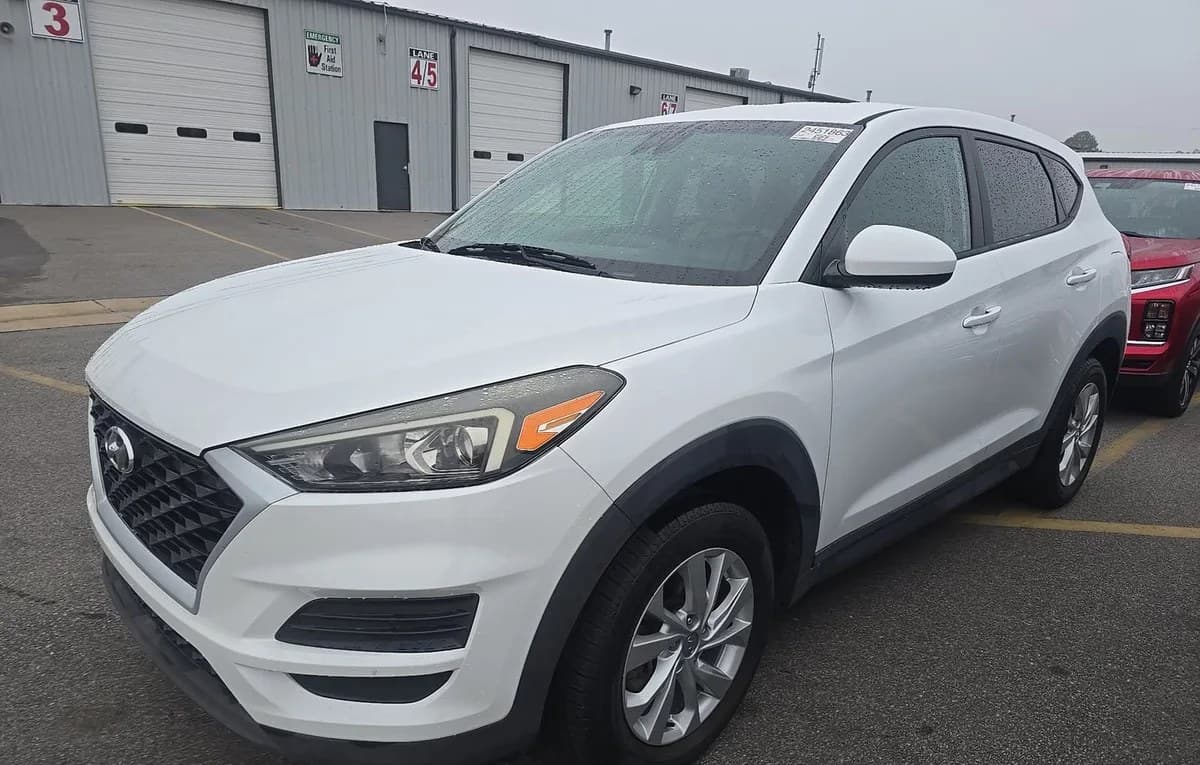 2020 HYUNDAI TUCSON SE 2