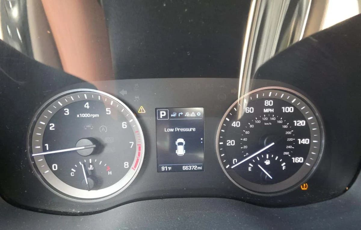 2017 HYUNDAI TUCSON Limited 6