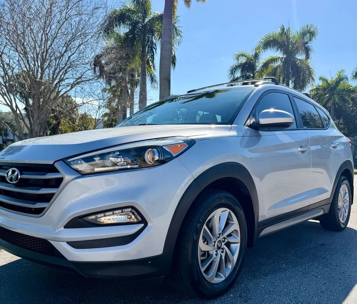 2017 HYUNDAI TUCSON SE 4