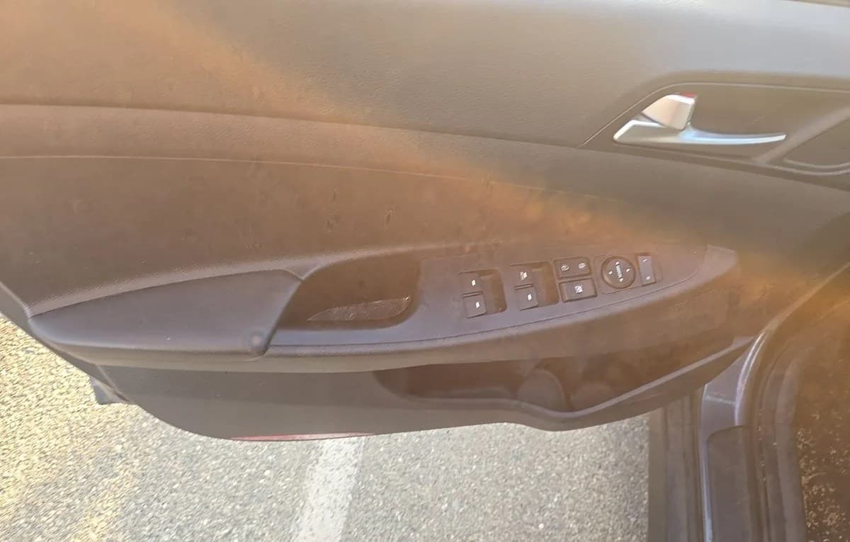 2019 HYUNDAI TUCSON Value 6