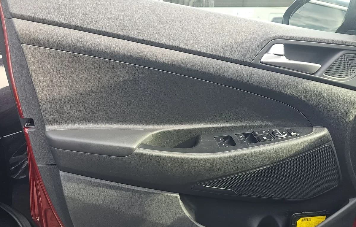 2019 HYUNDAI TUCSON Value 6