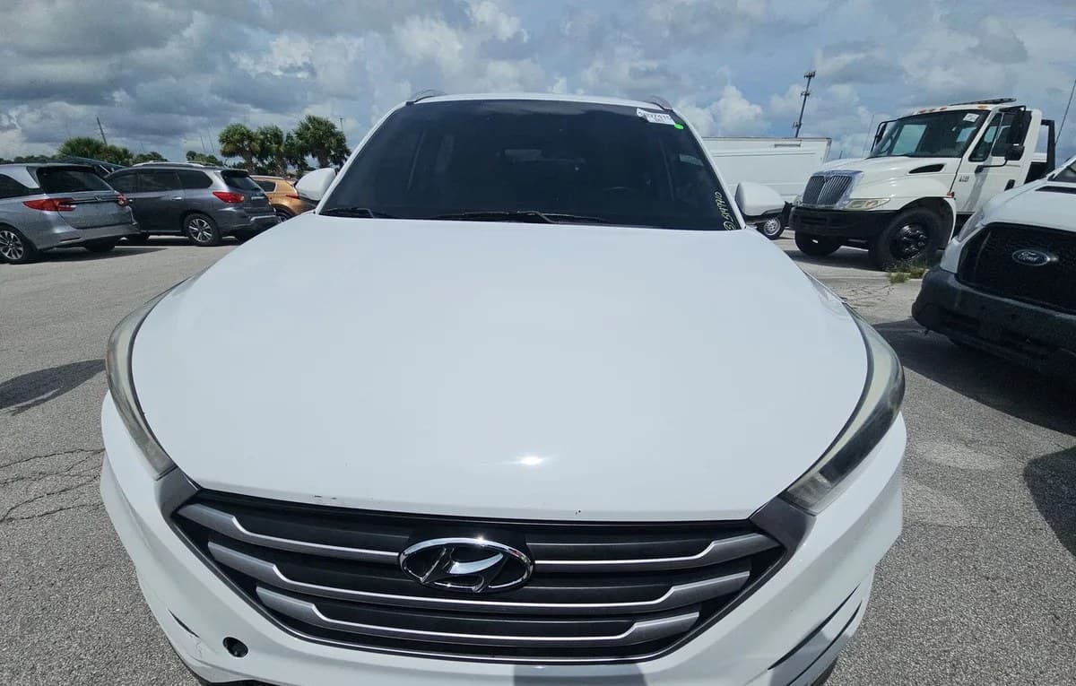 2018 HYUNDAI TUCSON SEL Plus 3