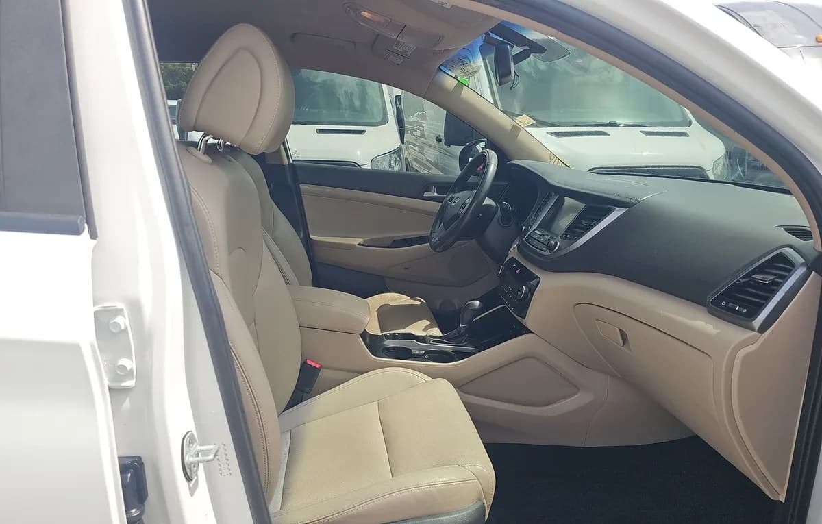 2018 HYUNDAI TUCSON SEL Plus 5