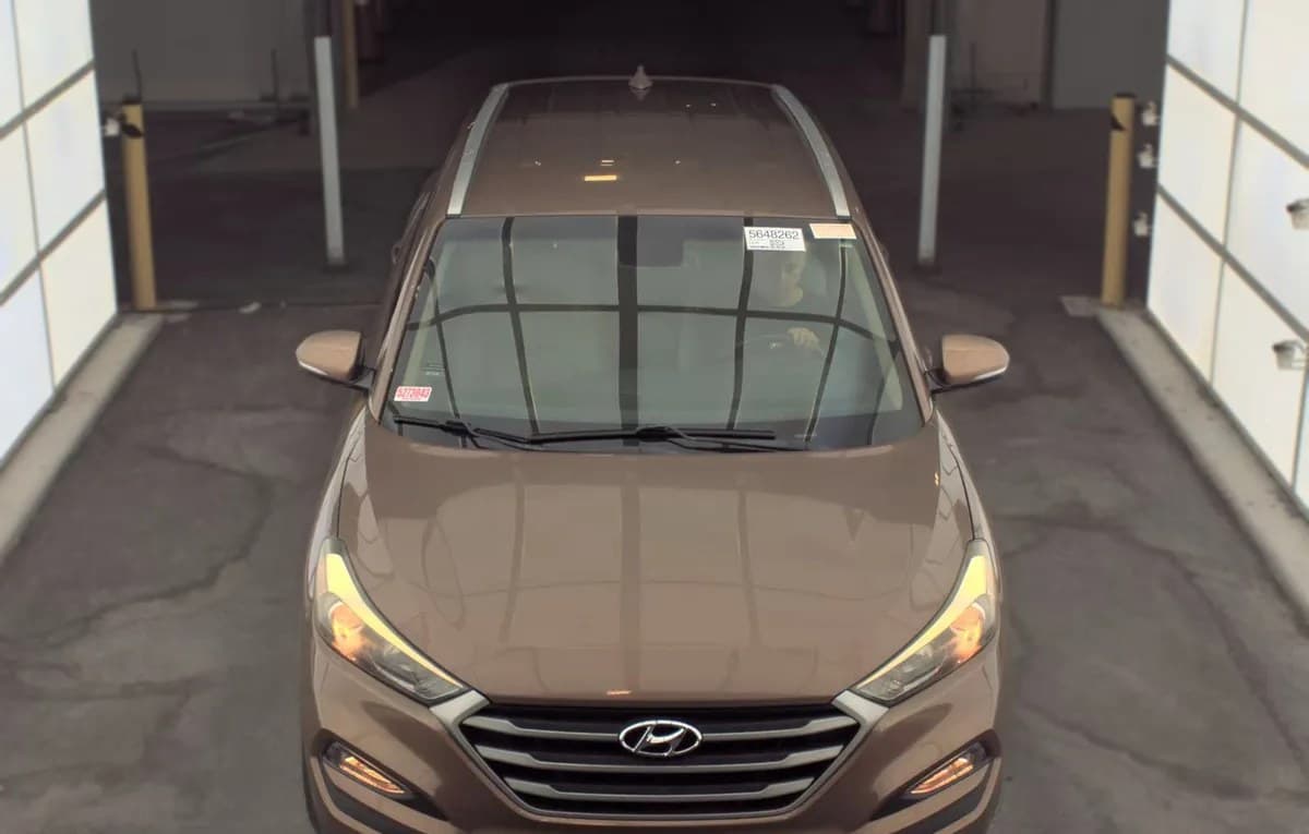 2017 HYUNDAI TUCSON SE PLUS 3