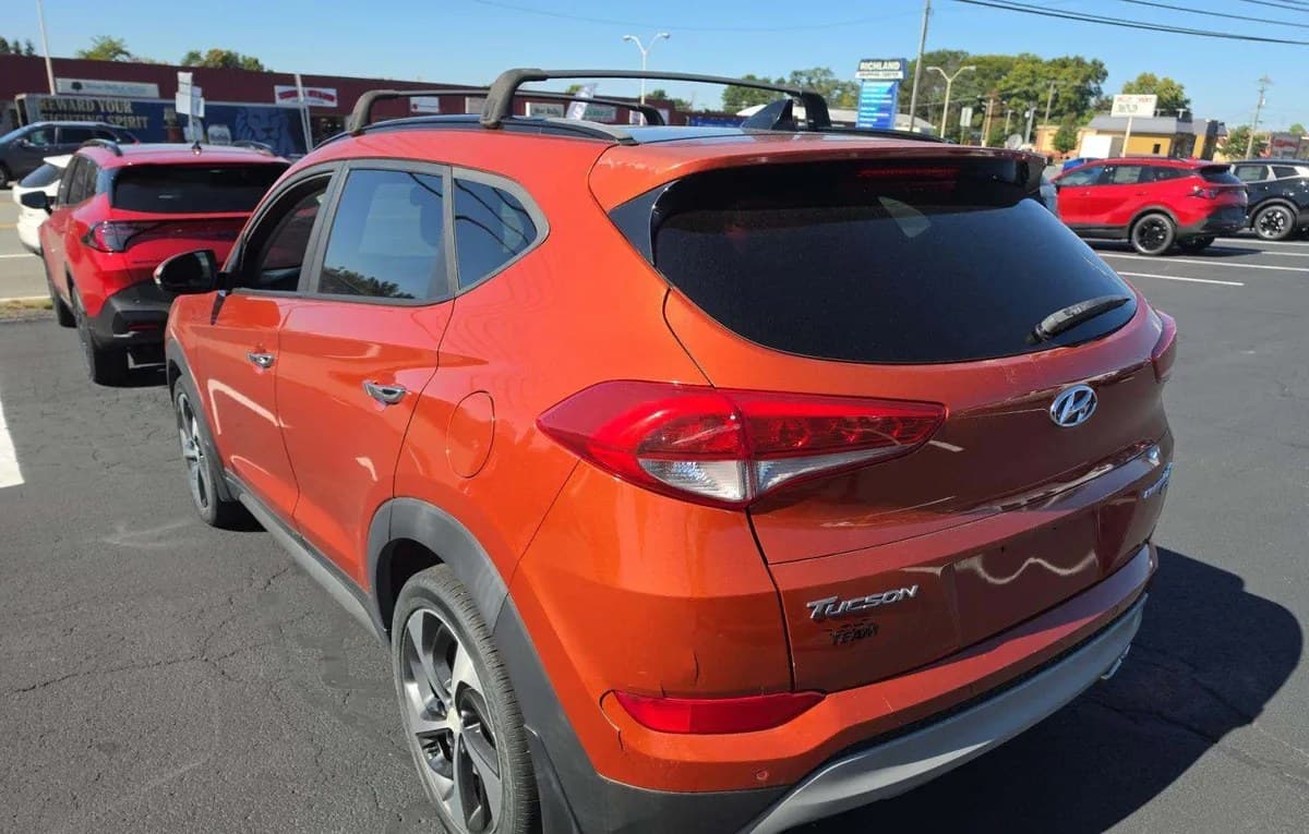 2017 HYUNDAI TUCSON LIMITED 3