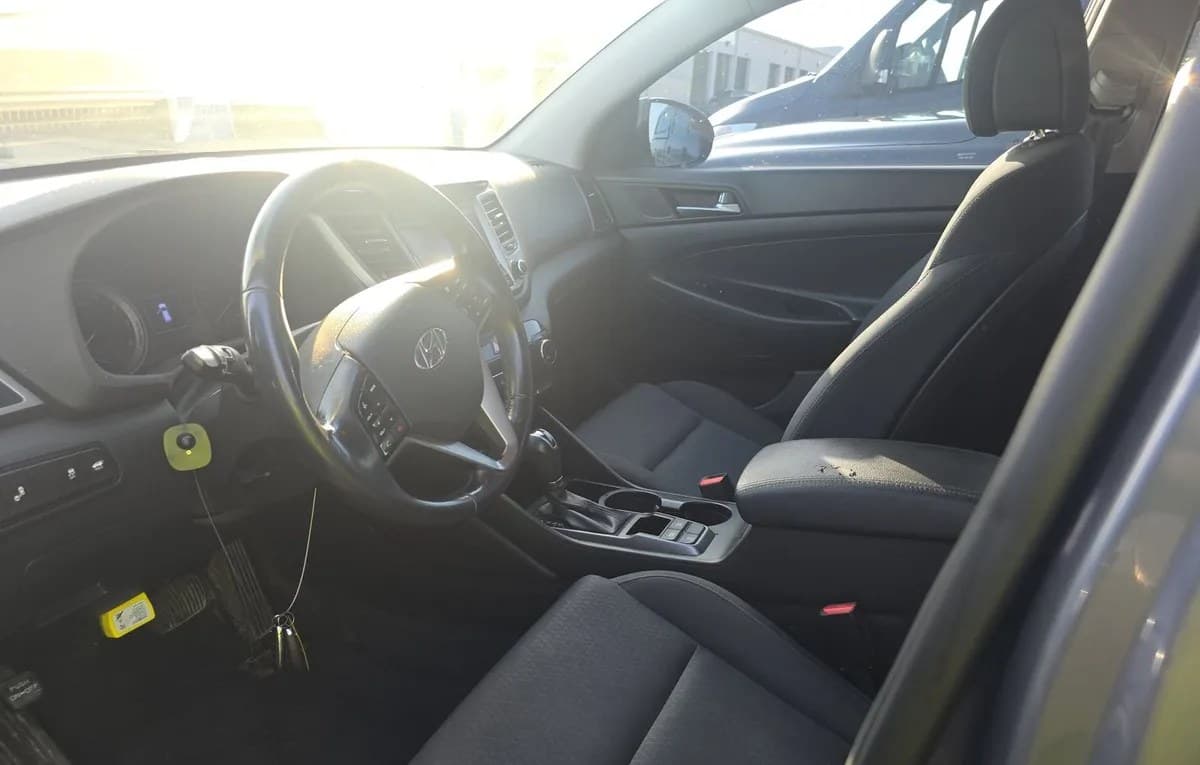 2017 HYUNDAI TUCSON Sport 4