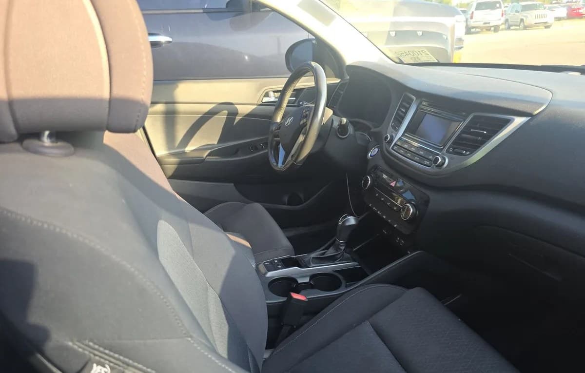 2017 HYUNDAI TUCSON Sport 5
