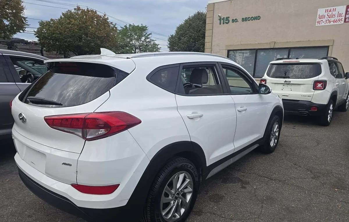 2018 HYUNDAI TUCSON SEL 4