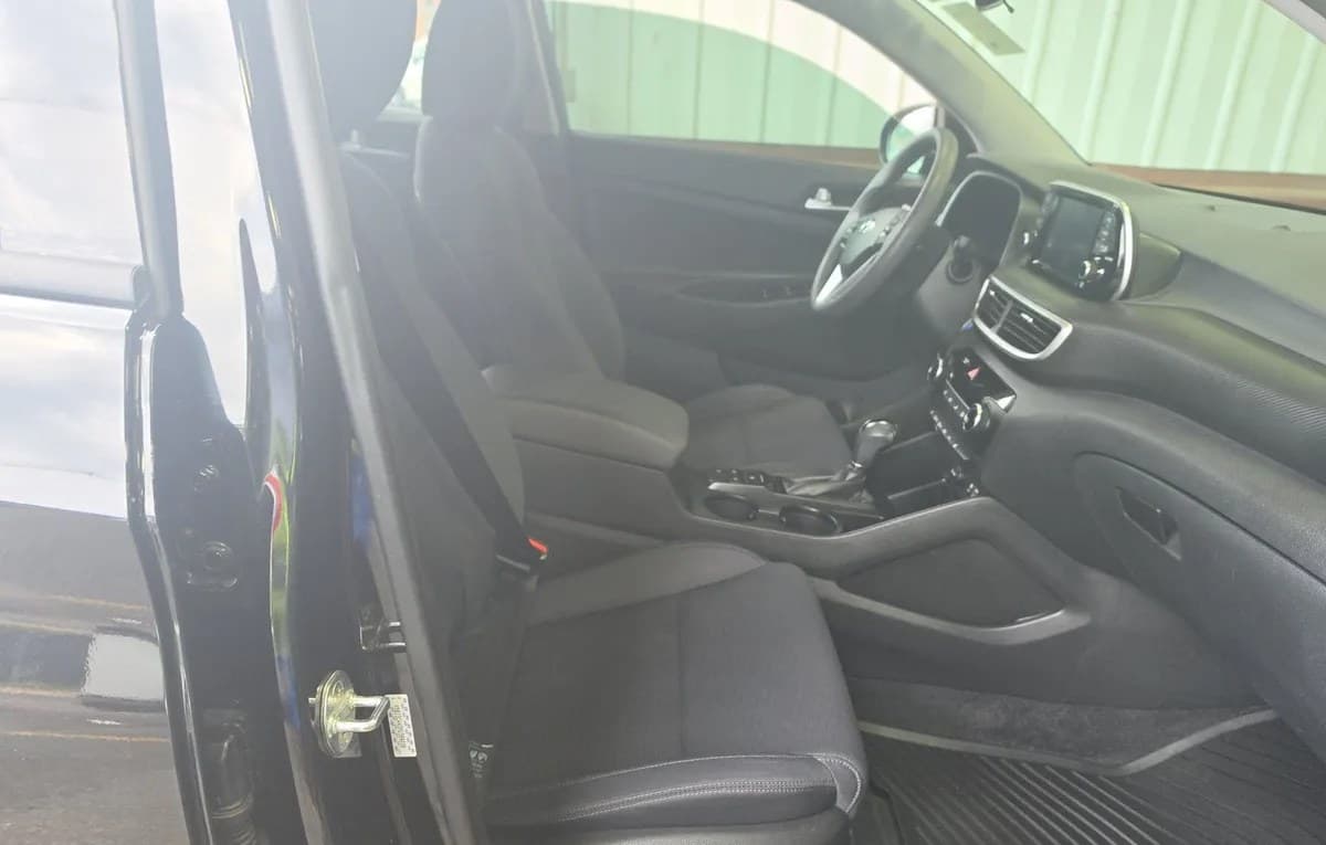 2021 HYUNDAI TUCSON Value 3