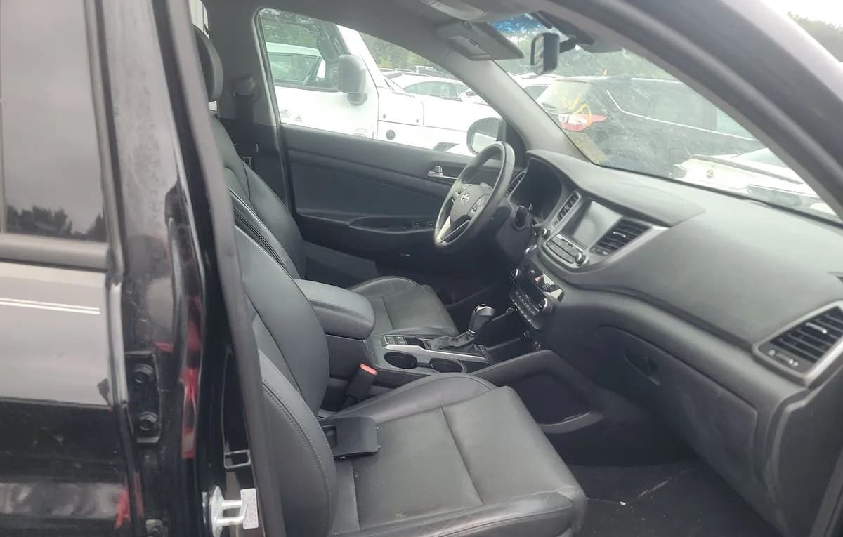 2018 HYUNDAI TUCSON SEL PLUS 5