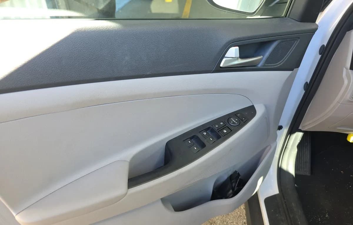 2019 HYUNDAI TUCSON Value 6