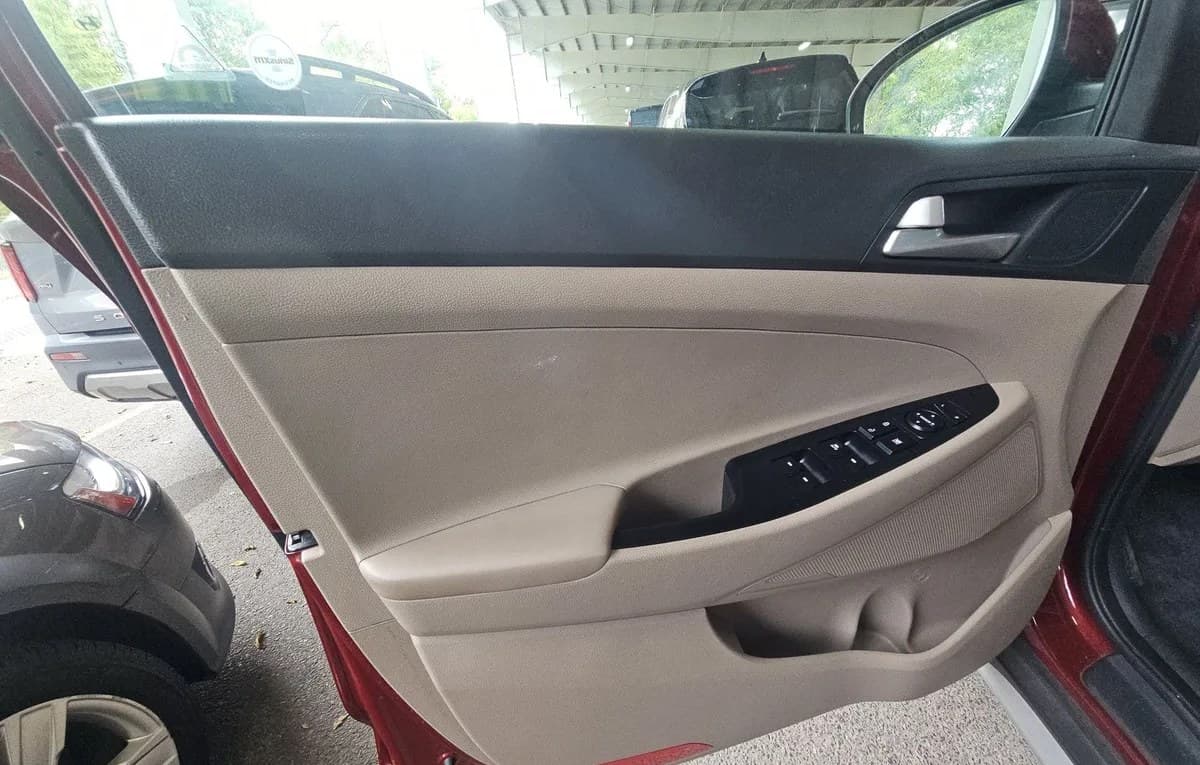 2019 HYUNDAI TUCSON SEL 5