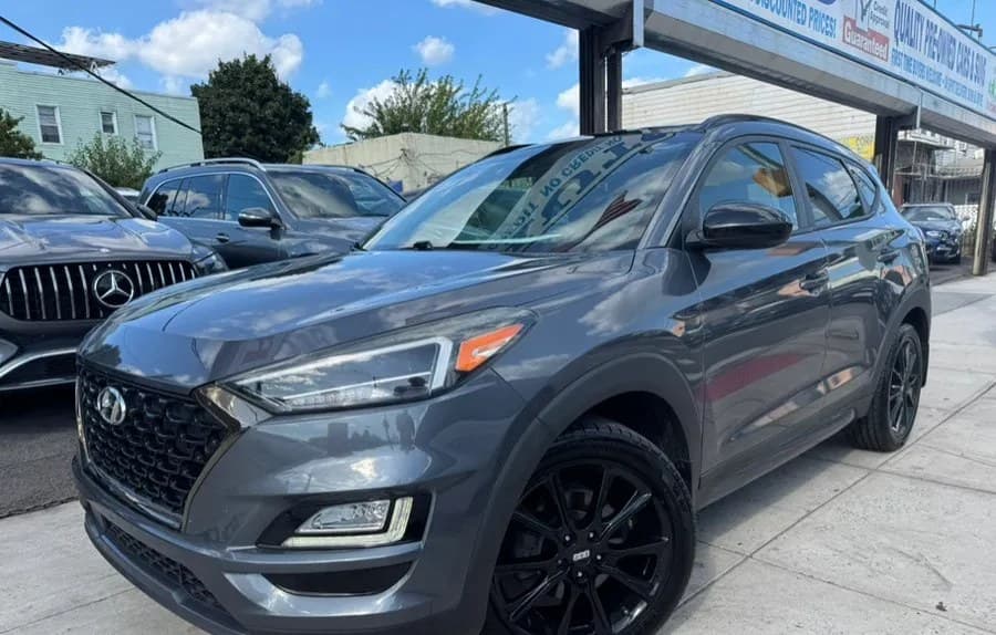2019 HYUNDAI TUCSON Night 2