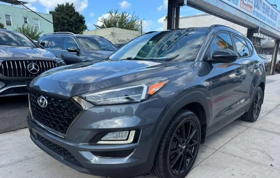 2019 HYUNDAI TUCSON Night 3
