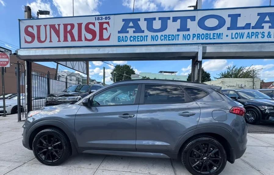 2019 HYUNDAI TUCSON Night 5