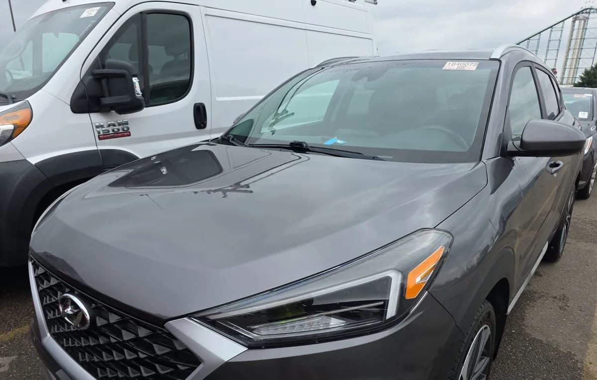 2020 HYUNDAI TUCSON Sport 2