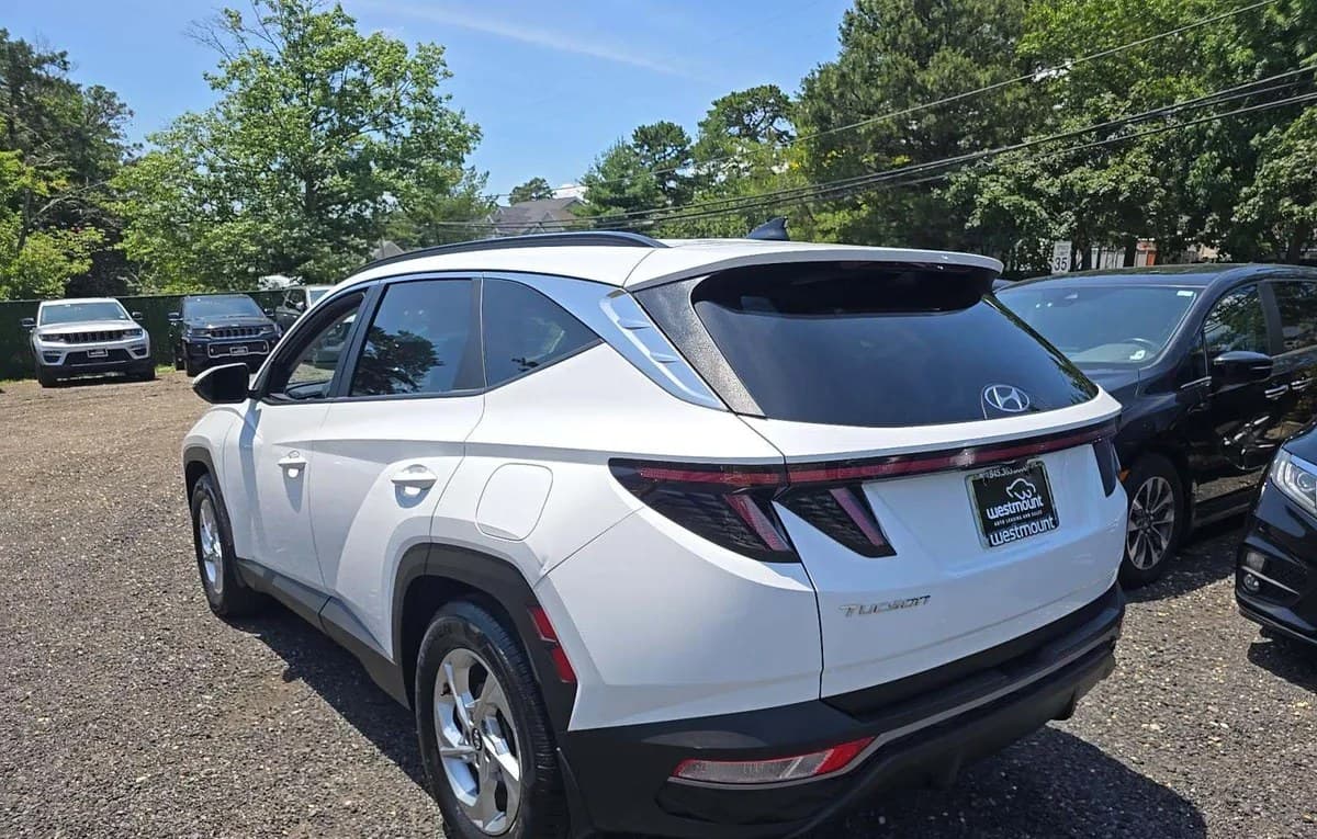 2023 HYUNDAI TUCSON SEL 3
