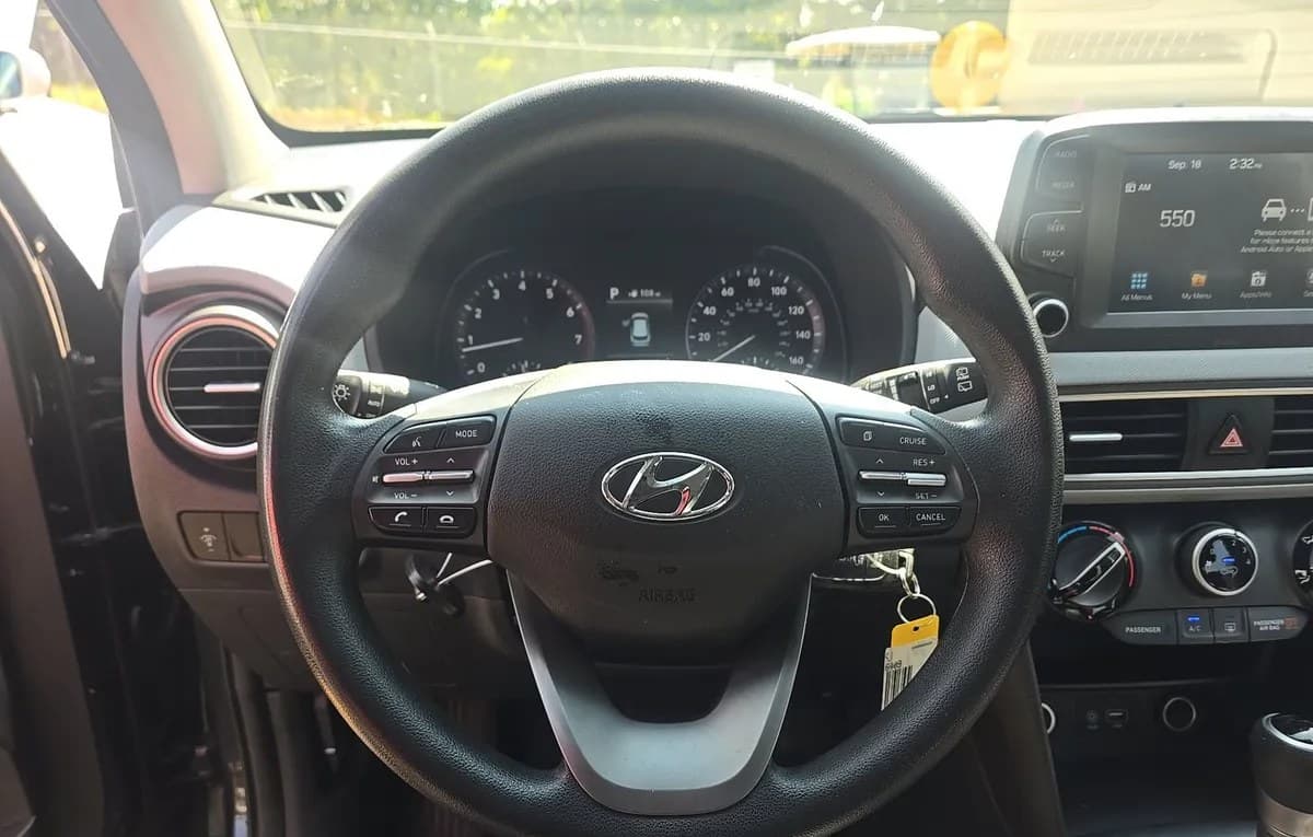 2018 HYUNDAI KONA SE 6