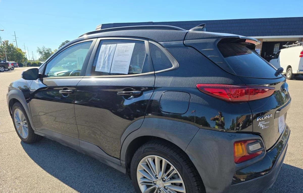 2020 HYUNDAI KONA SEL 3