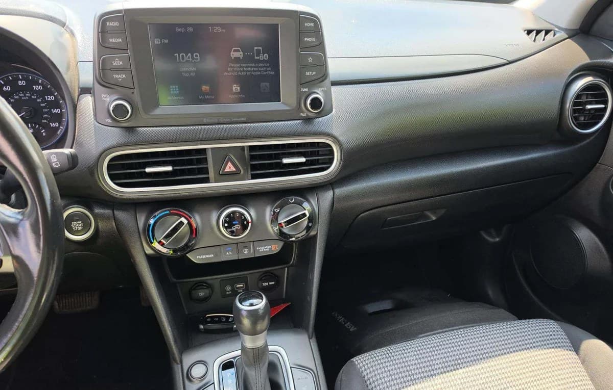 2019 HYUNDAI KONA SEL 7