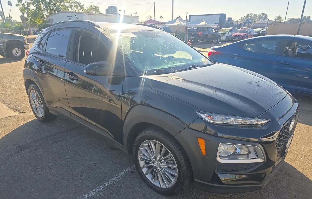 2018 HYUNDAI KONA SEL 4