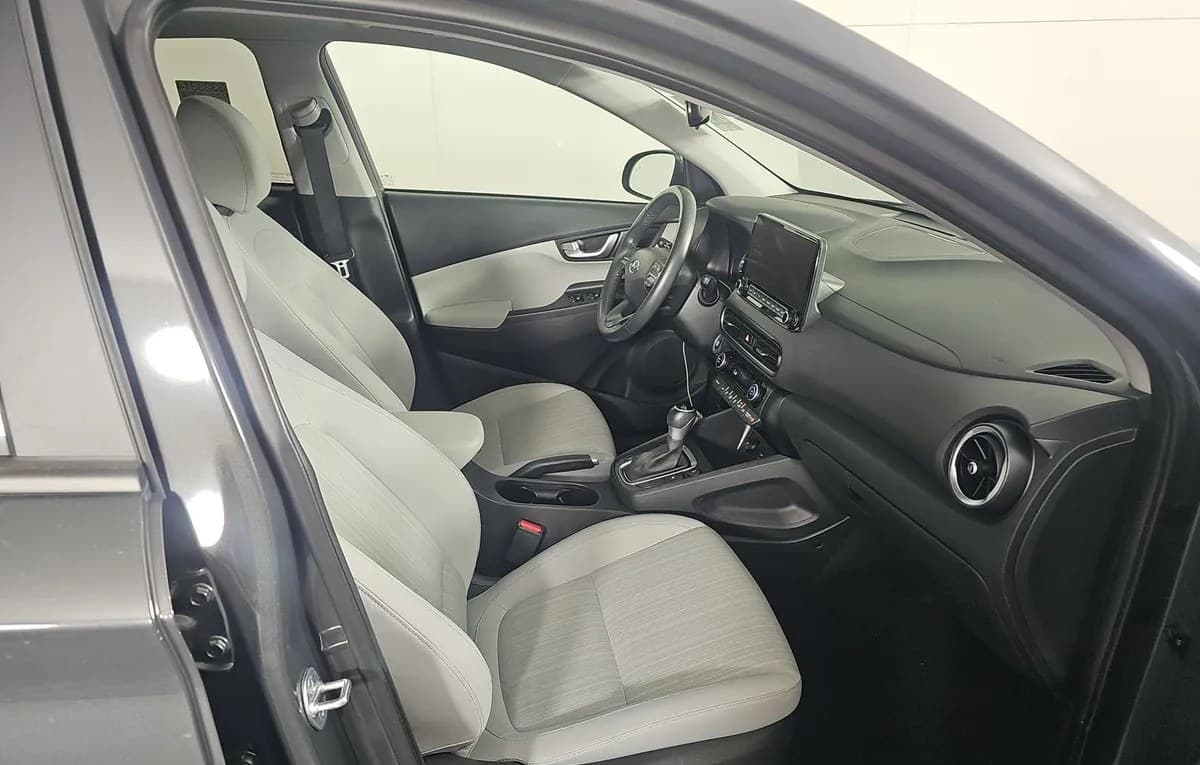 2023 HYUNDAI KONA SEL 5