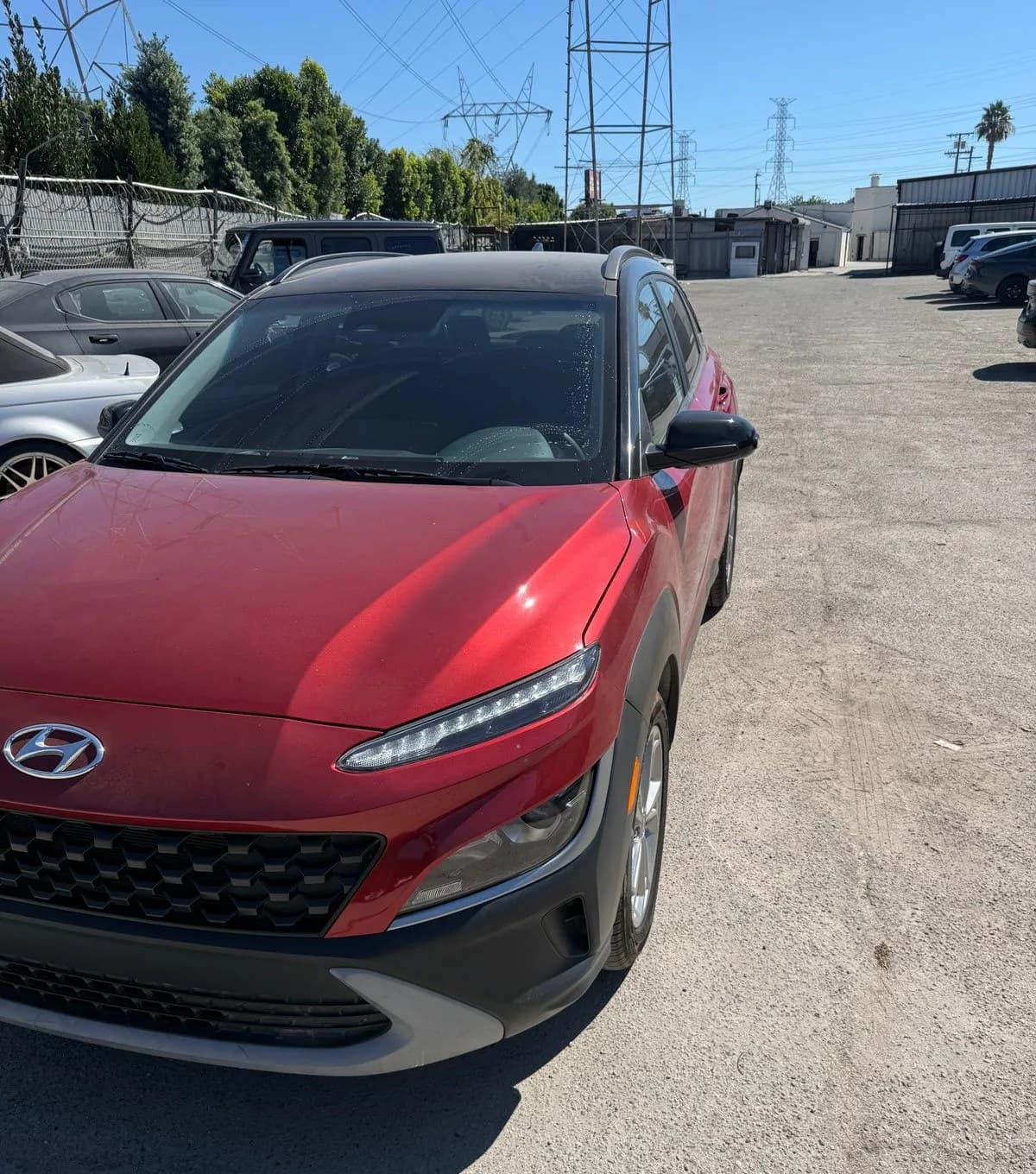 2023 HYUNDAI KONA SEL 4
