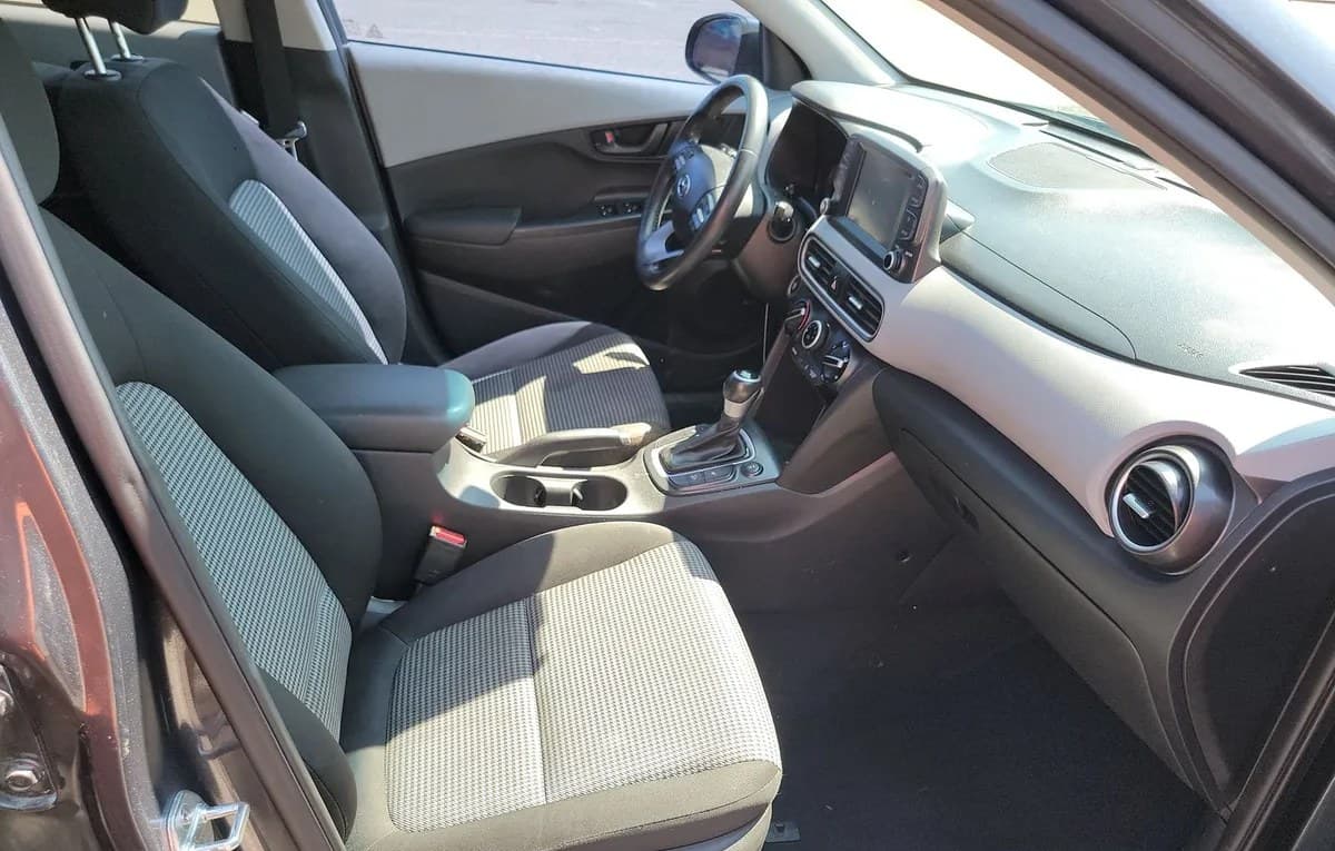 2020 HYUNDAI KONA SEL Plus 5