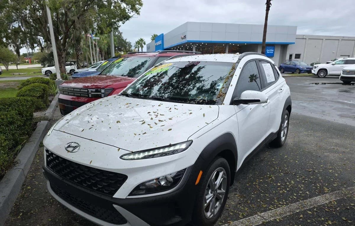 2023 HYUNDAI KONA SEL 2
