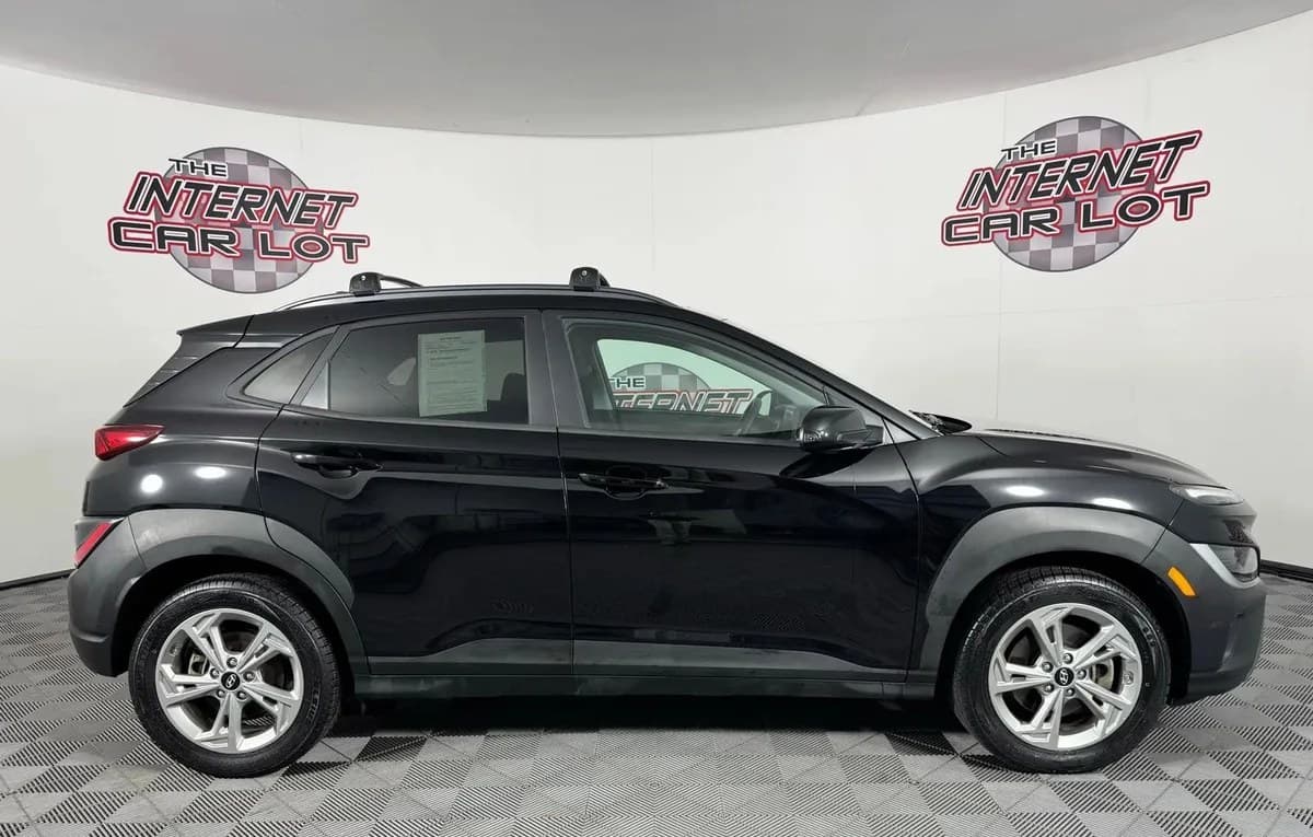 2022 HYUNDAI KONA SEL 5