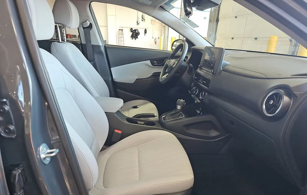 2023 HYUNDAI KONA SEL 5