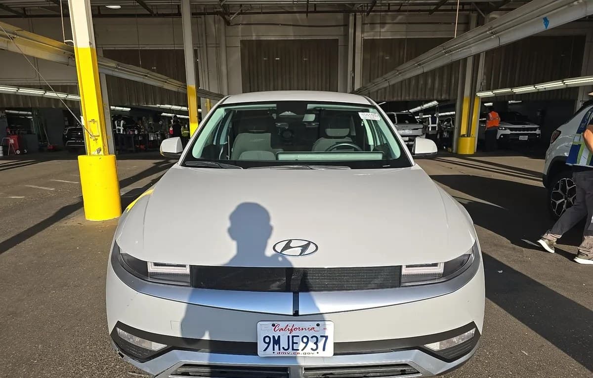 2024 HYUNDAI IONIQ 5 SE 3