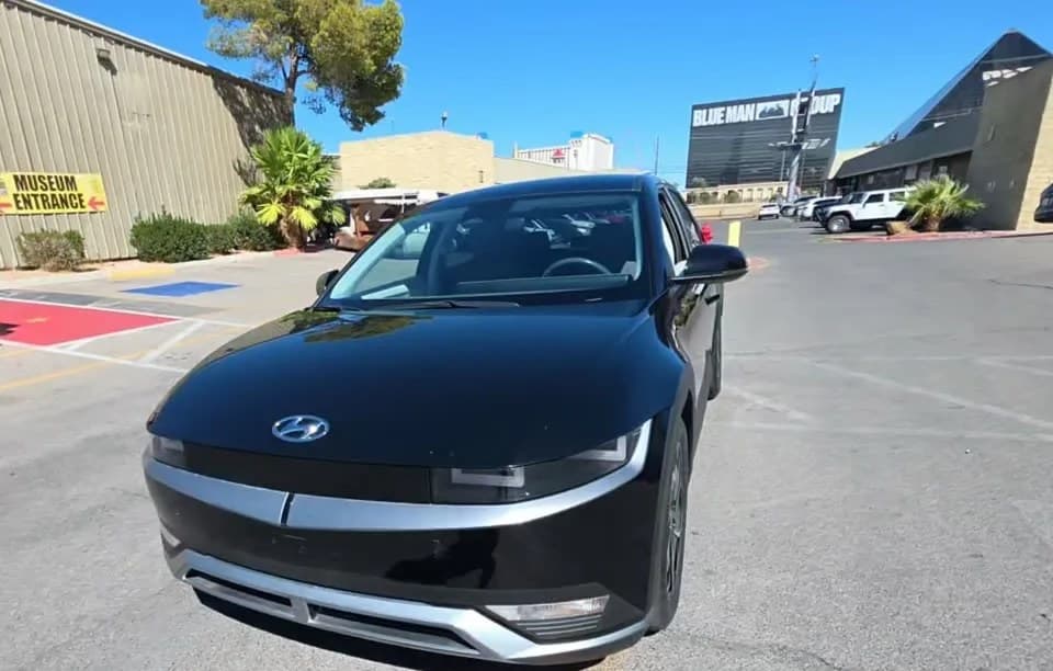 2023 HYUNDAI IONIQ 5 SE