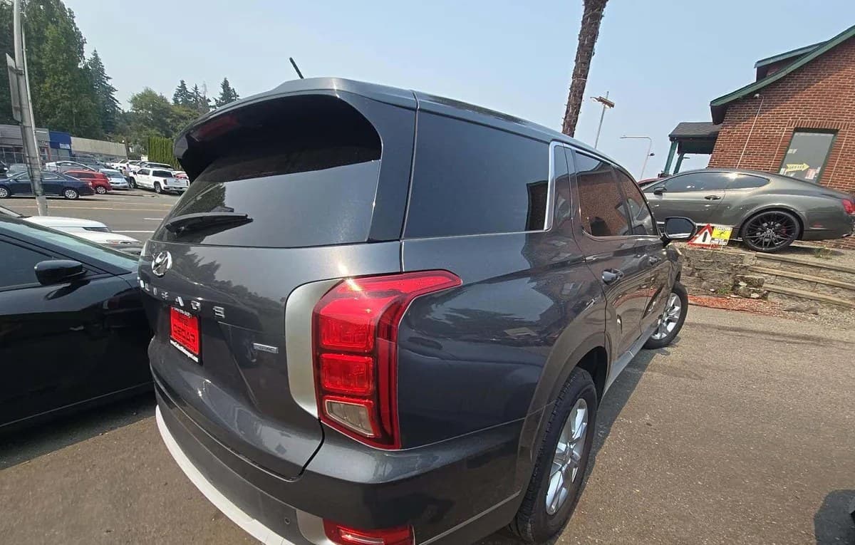 2022 HYUNDAI PALISADE SE 4