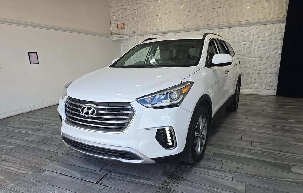2017 HYUNDAI SANTA FE SE