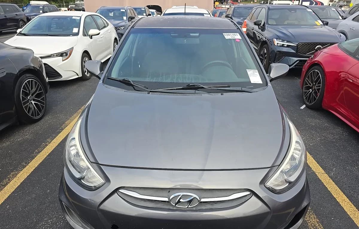 2017 HYUNDAI ACCENT SE HATCHBACK 3