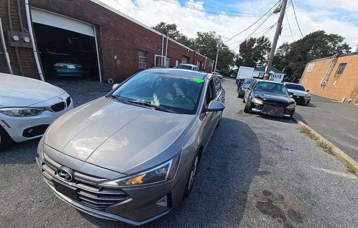 2020 HYUNDAI ELANTRA VALUE Edition 2