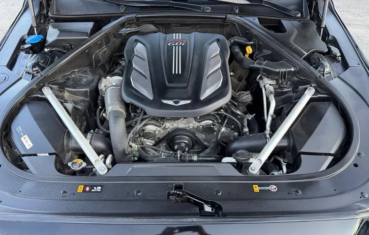 2017 GENESIS G90 3.3T Premium 3
