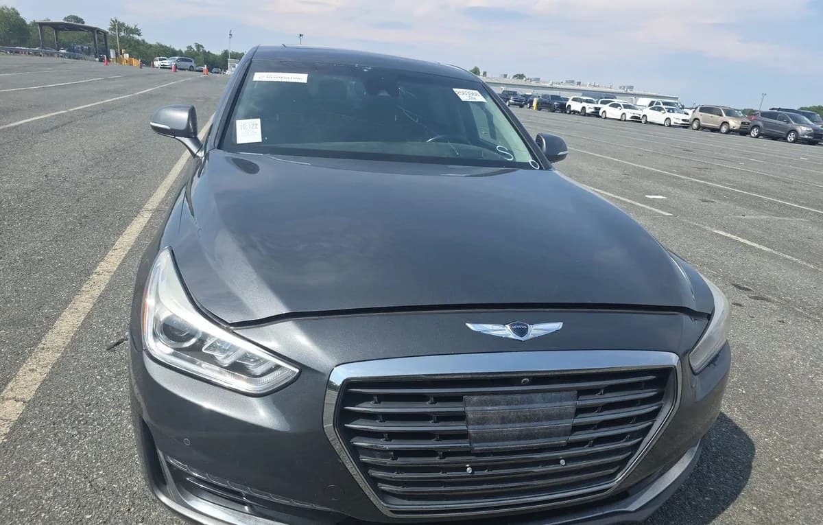 2017 GENESIS G90 5.0 Ultimate 2
