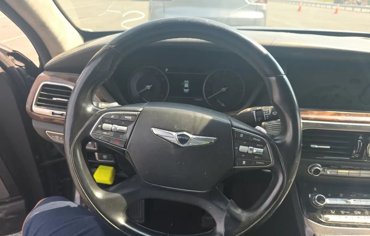 2017 GENESIS G90 5.0 Ultimate 6