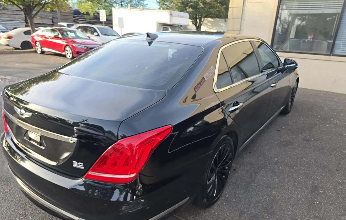 2017 GENESIS G90 5.0 ULTIMATE 4