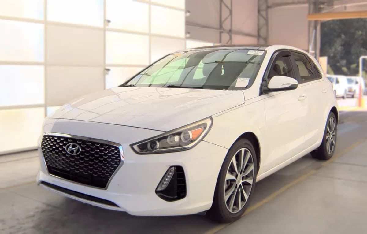 2018 HYUNDAI ELANTRA GT 2