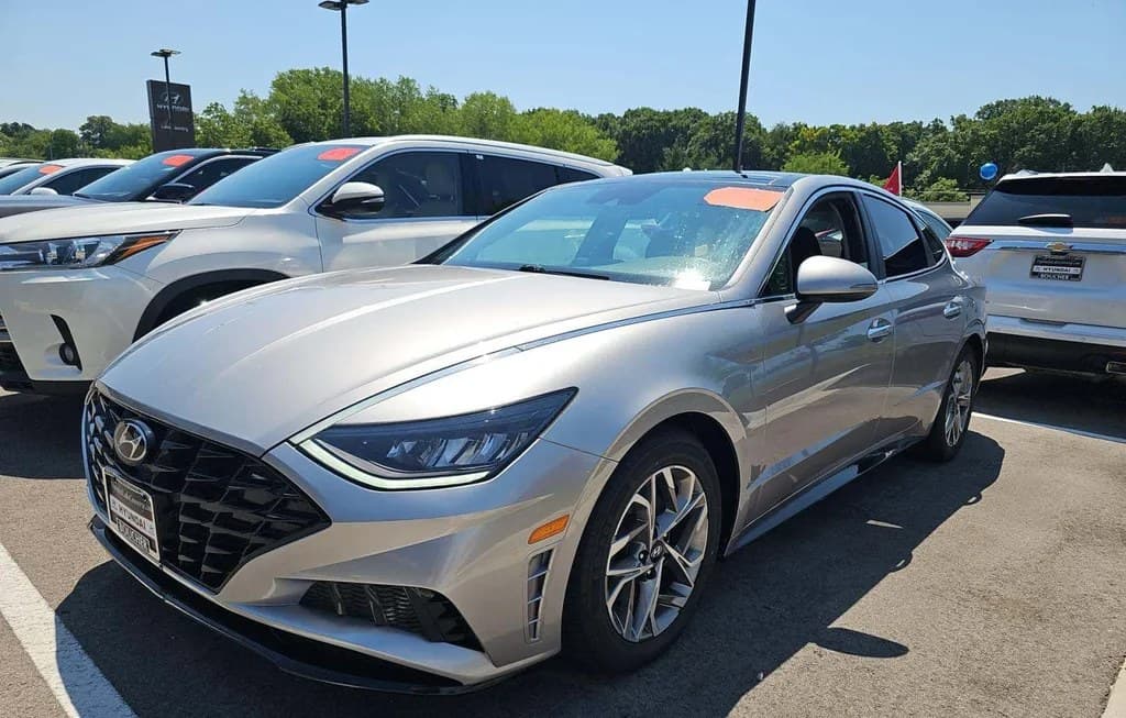 2022 HYUNDAI SONATA SEL