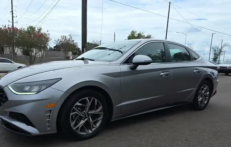 2021 HYUNDAI SONATA SEL 2