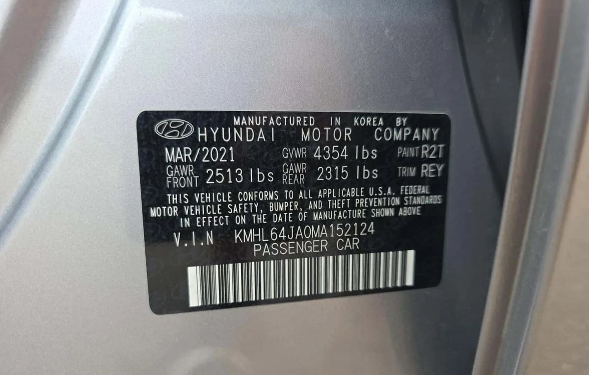 2021 HYUNDAI SONATA SEL 3