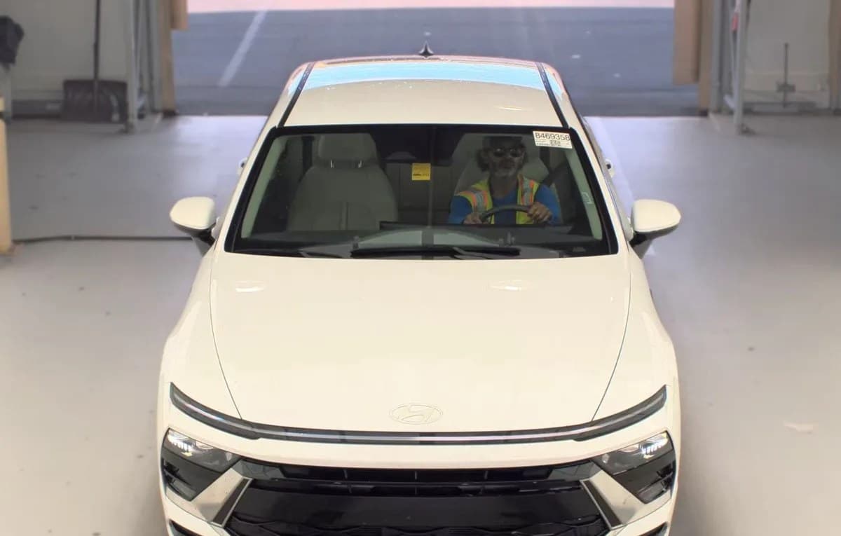 2025 HYUNDAI SONATA SEL 3