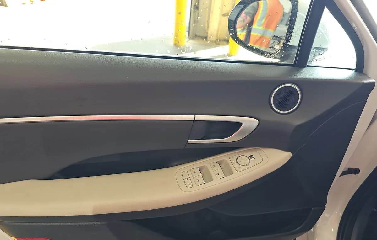 2025 HYUNDAI SONATA SEL 6